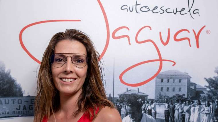 Entrevista Ana María Selva Cortés, Presidenta de la Asociación de Autoescuelas de Albacete (AECAB).